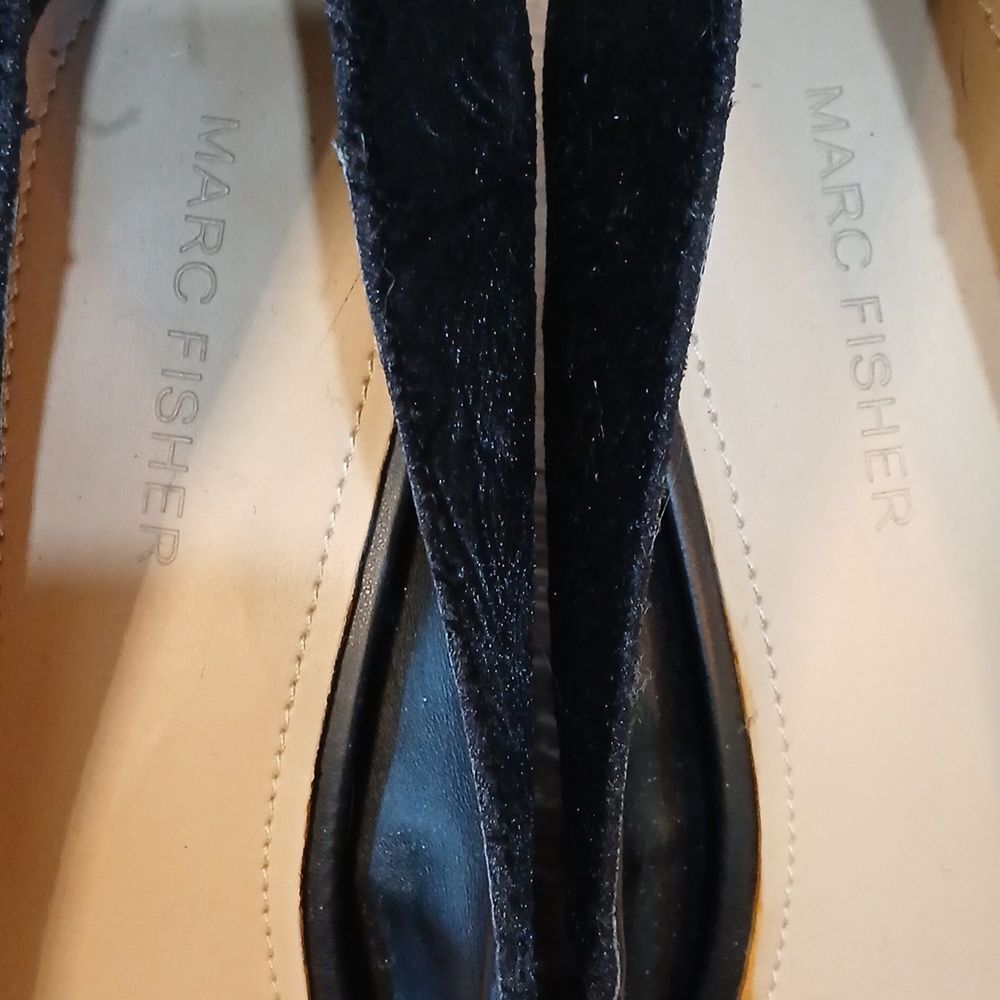 Marc Fisher Black Pointed Block Heels Velvet Size… - image 6